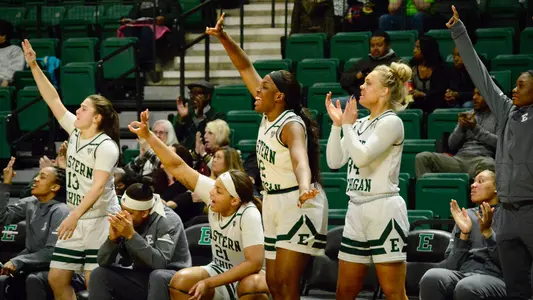 Bench reaction vs. Ball State