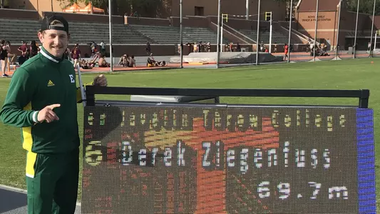 ZIEGENFUSS_Derek Javelin Throw Tennessee Relays 4.11.19.jpg