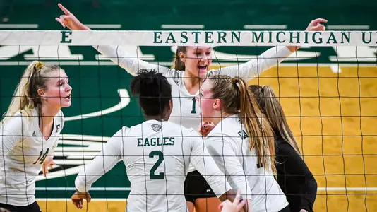 VB - Team Celebration vs Navy