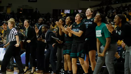 WBB Team Bench_Toledo