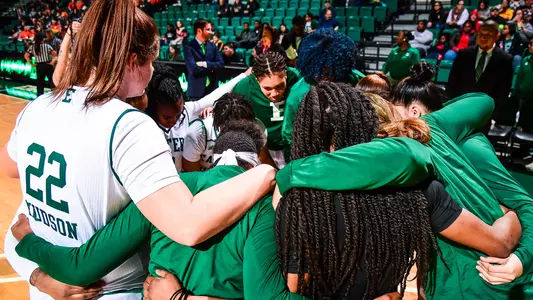 WBB Huddle vs. BGSU 1/4/20