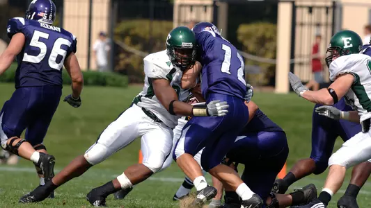 Jason Jones at Northestern - 2006