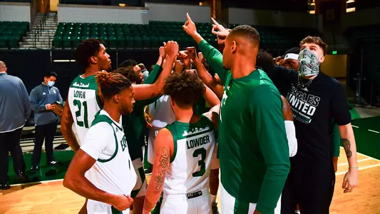 MBB Huddle vs. Toledo
