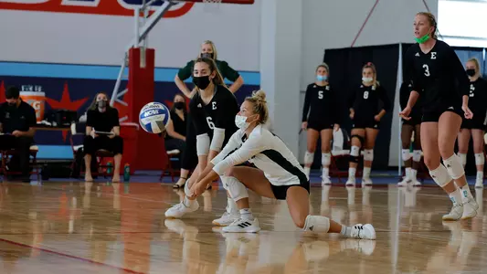 VB Stilwell dig vs Chicago State