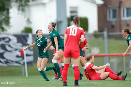 Sarah Ash celebrates her goal at Illinois State