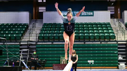 Mayleigh Vanderbeek NIU 2022_11