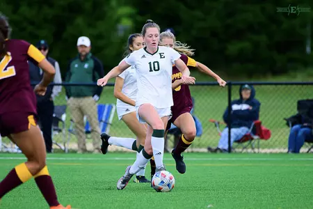 Maddie O'Farrell in action 2022