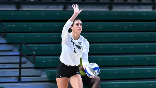 Elle_McLoughlin serving vs CMU