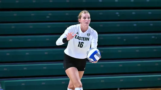 Hannah Kivett Serving against CMU