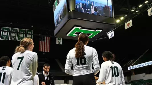 Jessica Wilson stands with teammates