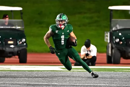 Hamze El-Zayat returns a kick-off for a touchdown against Howard