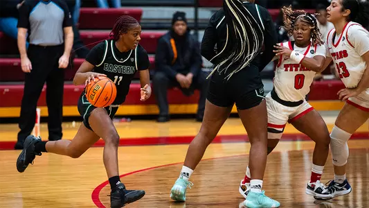 Chelsea Bishop in action at Detroit Mercy