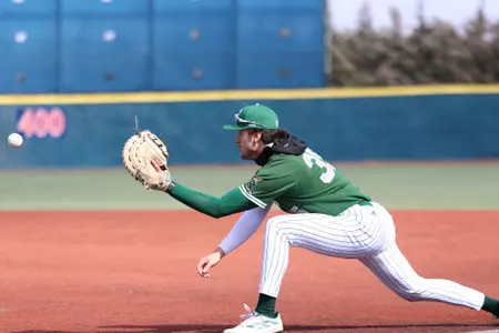 Aidan Arbogast Stretches For a Ball at Belmont, Feb. 17, 2024