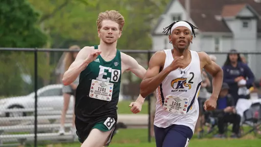 Ronnie Brandal running at the 2023 MAC Outdoor Championships