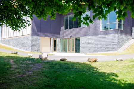 GameAbove Golf Performance Center