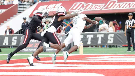 Oran Singleton Catches His First Touchdown as an Eagle