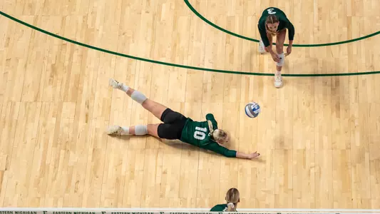 Ashlynn Belcher gets a pancake dig at home in the 2025 season