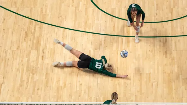 Ashlynn Belcher gets a pancake dig at home in the 2025 season