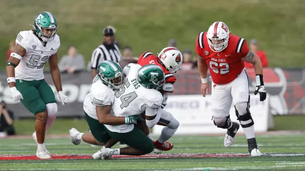 Quincy Byas finishes off a sack at Ball State