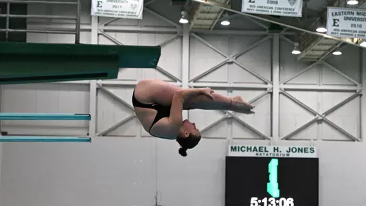 Swim and Dive Marnie Howard at Jones Natatorium