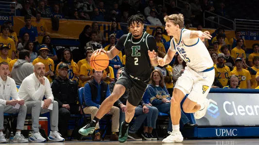 Carlos Hart dribbling a basketball against Pittsburgh, Nov. 10