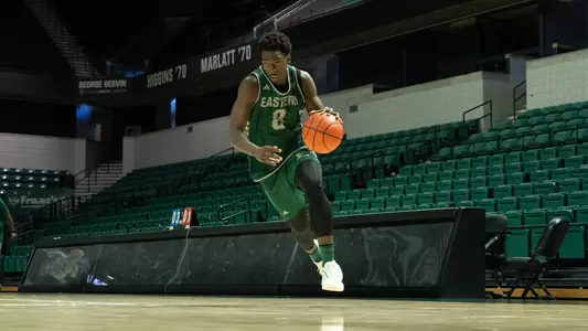 Mbaye N'Diaye dribbling a basketball
