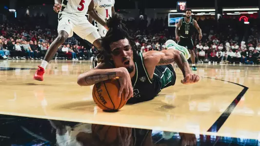 Addison Patterson diving for a basketball at Cincinnati, Nov. 26, 2025