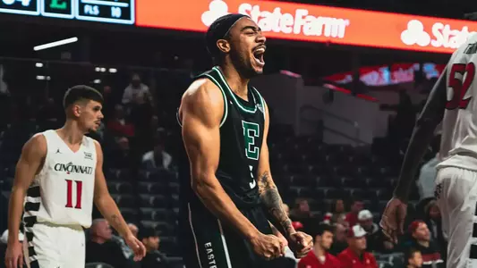 Braelon Green celebrating at Cincinnati, Nov. 26, 2025