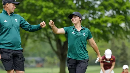 Josh Brewer congratulates Savannah de Bock at the 2025 NCAA Columbus Regional