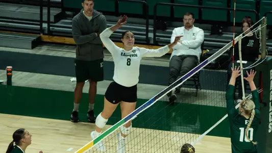 Bri Struck 2025 Green vs. White
