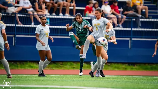 Maya Marolly Action Photo 2025-26