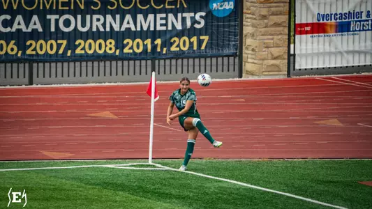 Josie Langhans Action Photo 2025-26