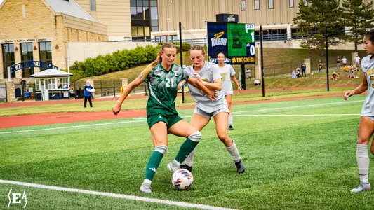 Olivia Sipsock Action Photo