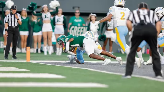 Dontae McMillan catches  TD pass against LIU, Sept. 6
