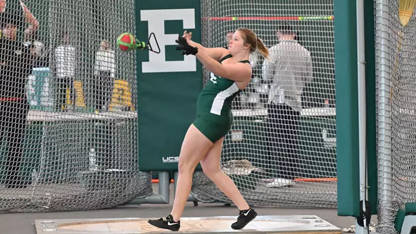Aleah Johnson weight throw at 2025 Indoor MAC championships