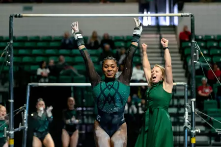 Genae Daniel vs. Golden Girl Classic After Bar Routine