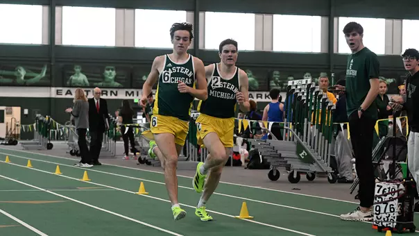 Jimmy Geller and Sam Peterson finishing mile at Bob Parks Memorial Jan. 24, 2026