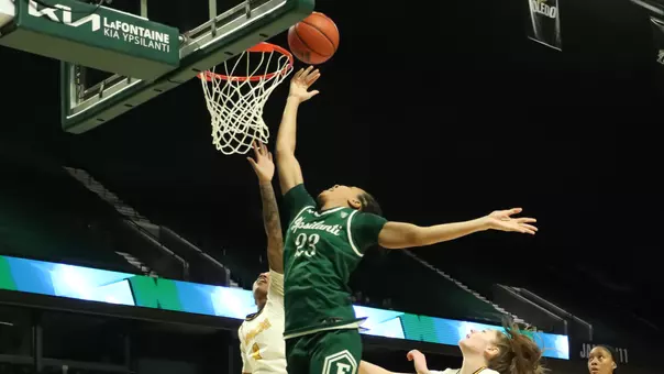 Peyton Hill attempts a layup against Western Michigan, Jan. 31, 2026