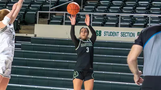 Brooklyn Thrash shoots a three-point jump shot at Ohio, Jan. 7, 2026