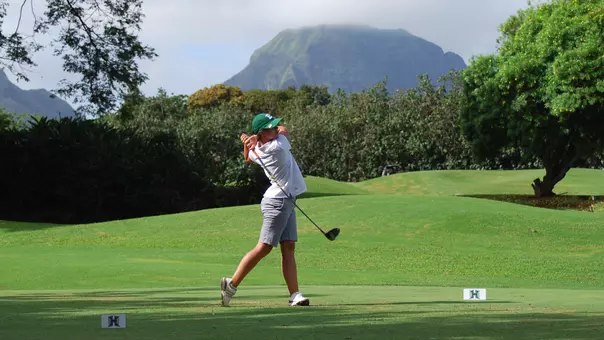 Savannah de Bock tees off on the third hole at the Ocean Course at Hokuala during the 2025 Rainbow Wahine Invitational