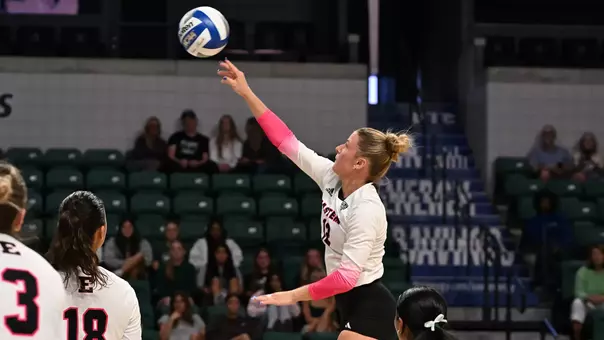Olivia Beaudrie playing volleyball, 2026