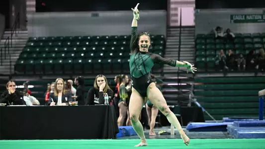 Savanna Dunwoody doing Floor at emu Tri Jan,17th,2026