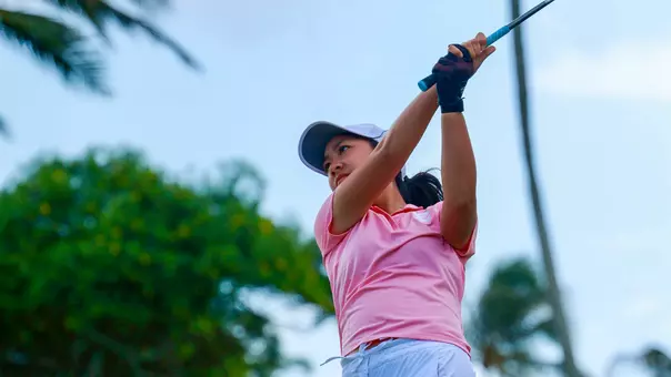 Ammy Raemmuang in action on the 17th hole at the Rainbow Wahine Invitational