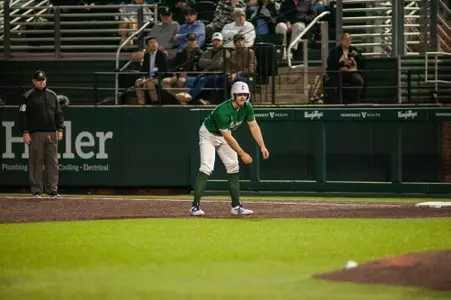 Ty Stecko on the base path at Vanderbilt, Feb. 17, 2026
