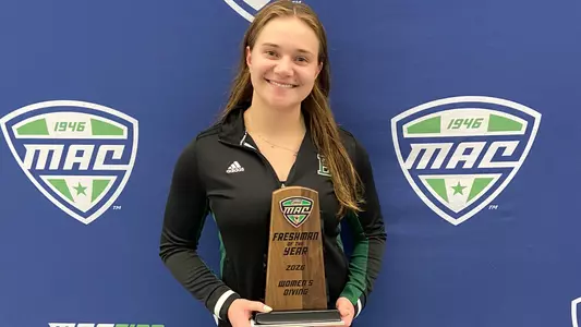 Rose Kendrick 2026 MAC Freshman Diver of the Year