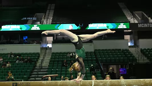 Keeley Kohler doing beam at emu tri, Jan 17th, 2026
