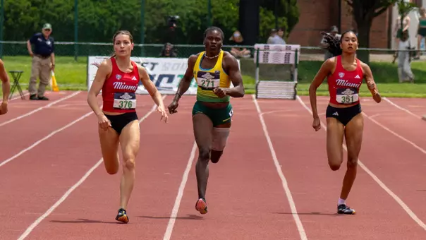 Josephine Oloye at 2025 Outdoor MAC Championships