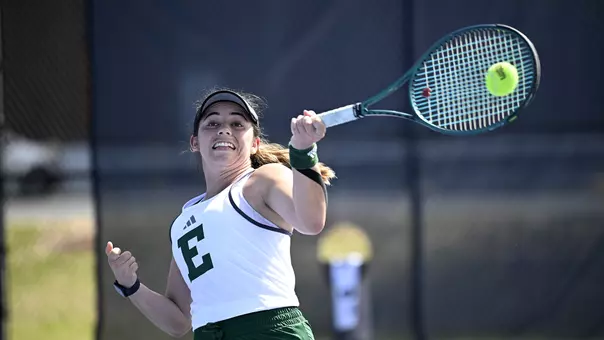 Regina Mendez Carreno returns the ball in a match at North Florida, March 4, 2026