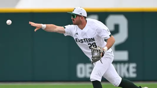 Ty Stecko tosses the baseball to second base to attempt to get a runner out against Washington at Oestrike Stadium, April 28, 2026