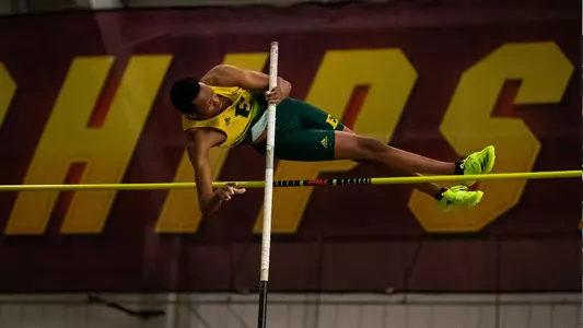 Julien Badoo pole vault at 2026 MAC Indoor Championships